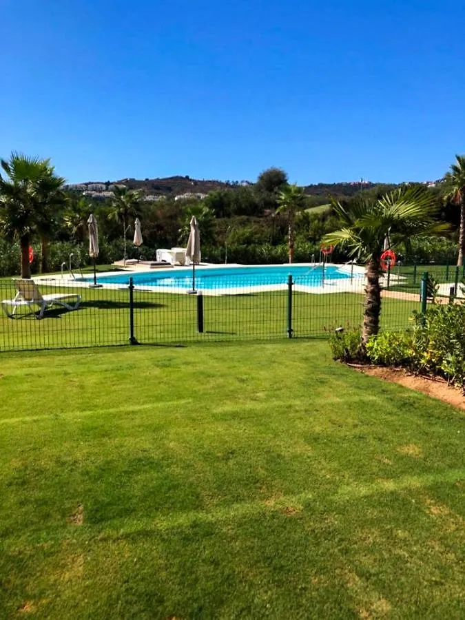 Apartamento Luxury La Cala Golf Retreat With Terrace & Pool La Cala De Mijas