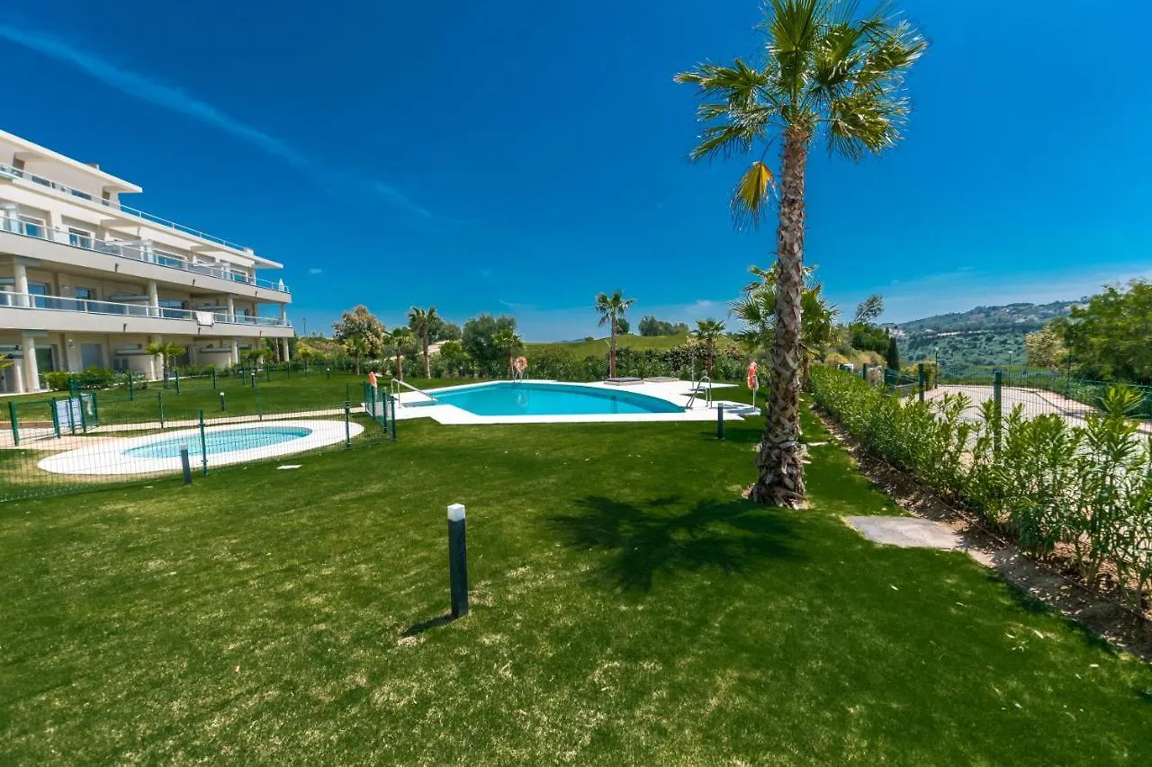 Apartamento Luxury La Cala Golf Retreat With Terrace & Pool La Cala De Mijas